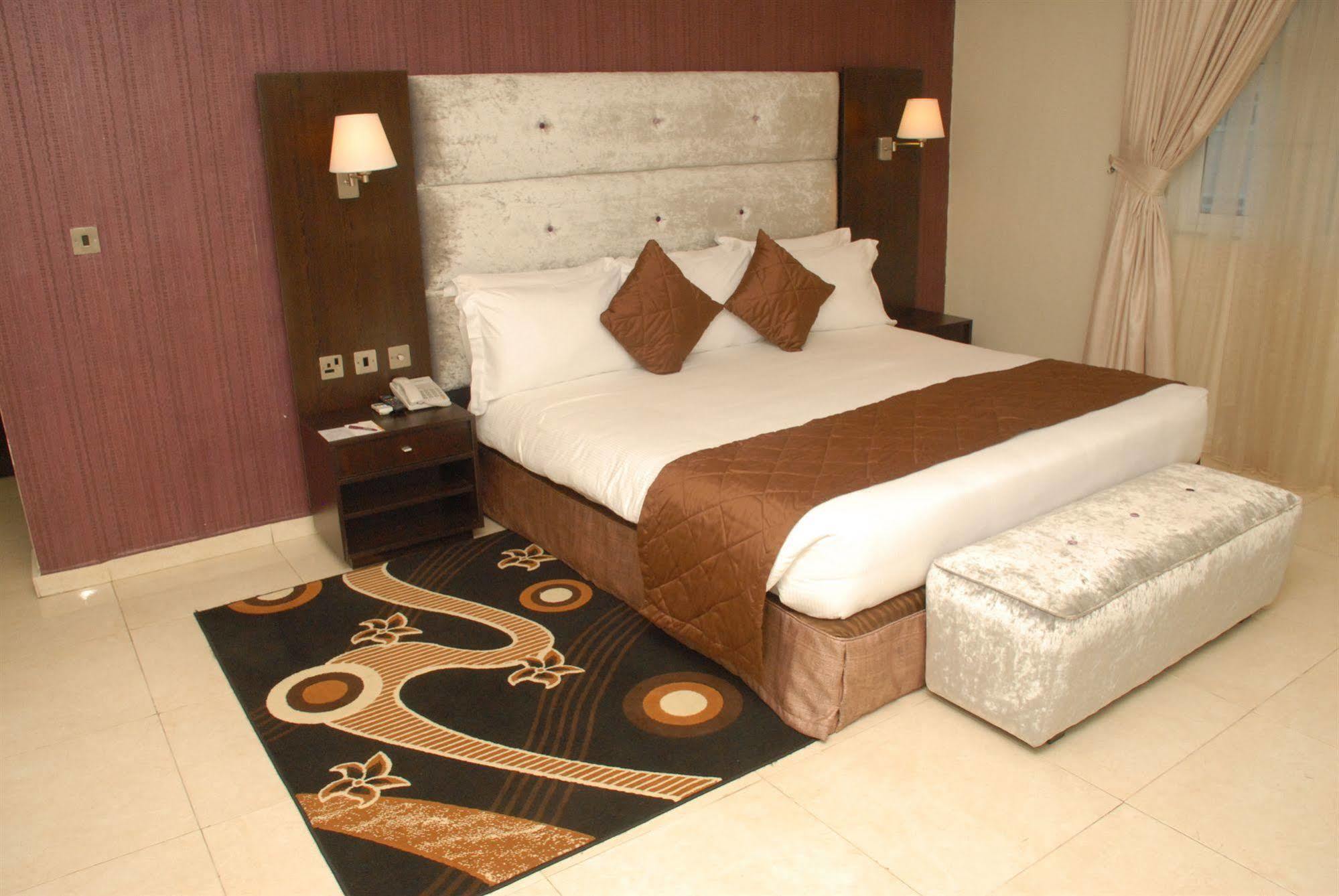 Amber Residence Lagos Exterior photo