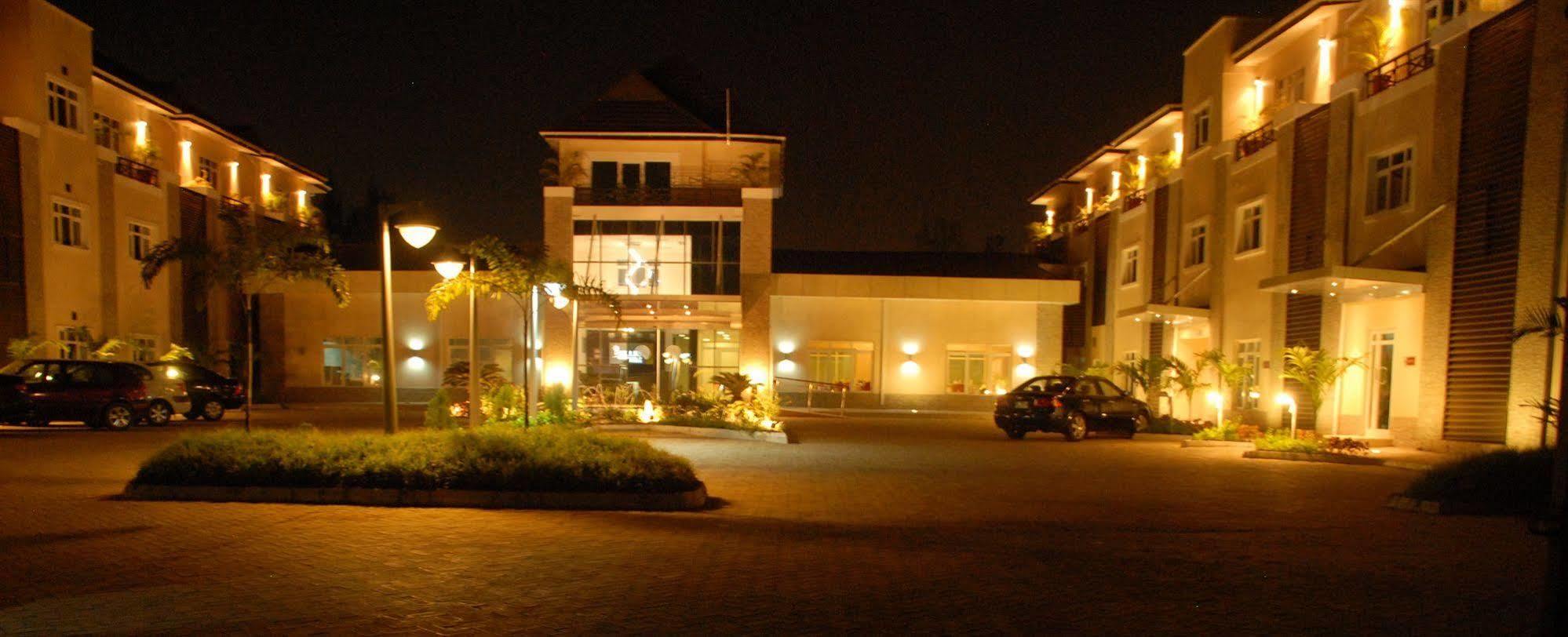 Amber Residence Lagos Exterior photo